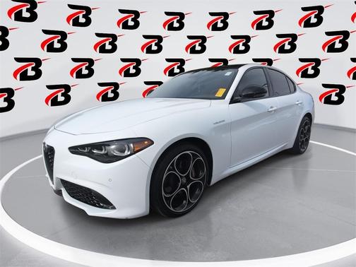 2024 Alfa Romeo Giulia Ti