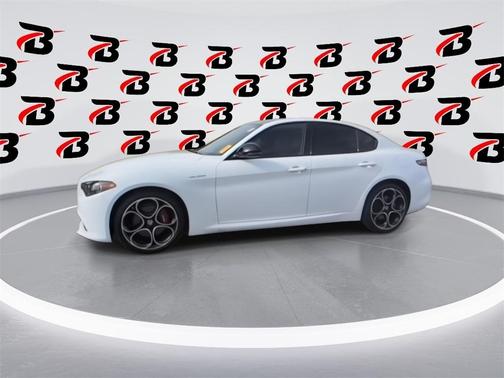 2024 Alfa Romeo Giulia Ti