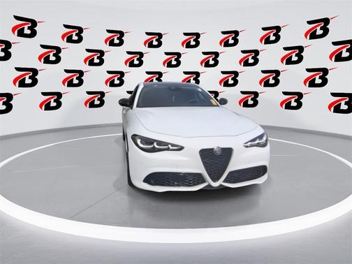 2024 Alfa Romeo Giulia Ti