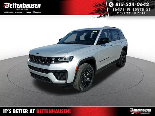 2026 Jeep Grand Cherokee Laredo