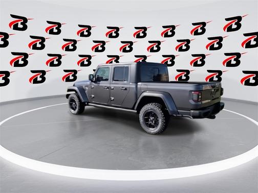 2026 Jeep Gladiator Sport