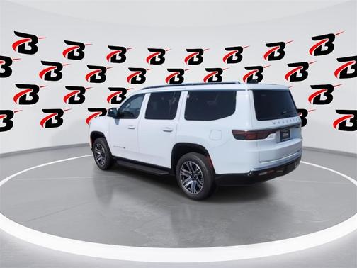 2025 Jeep Wagoneer Base