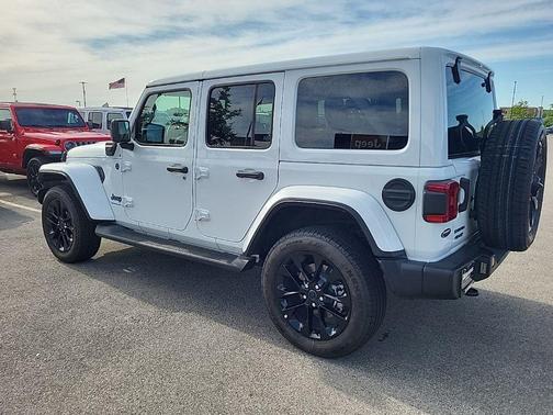 Bright White Clearcoat 2025 Jeep Wrangler 4xe Sahara