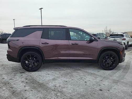 2025 Chevrolet Traverse RS