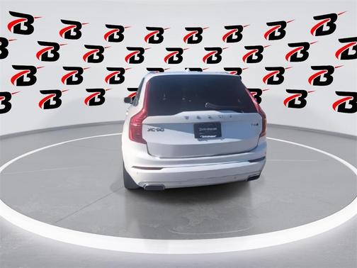 2020 Volvo XC90 T6 Momentum 6 Passenger