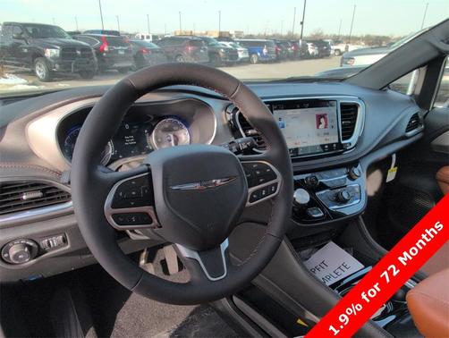 2026 Chrysler Pacifica Pinnacle