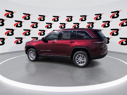 2025 Jeep Grand Cherokee Laredo X