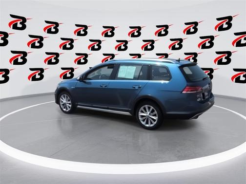 2018 Volkswagen Golf Alltrack TSI SE