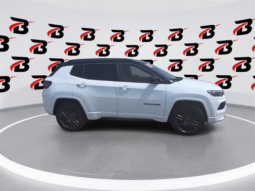 2022 Jeep Compass Altitude