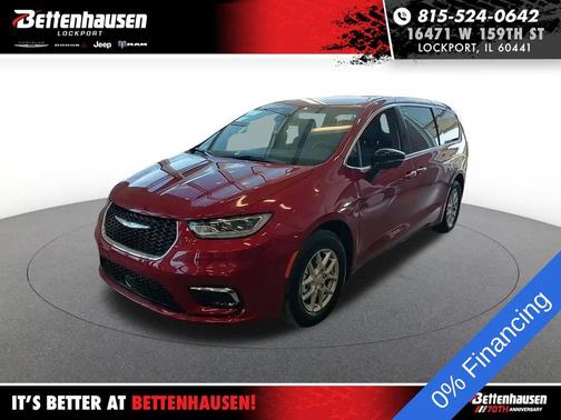 2026 Chrysler Pacifica Select