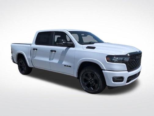 Bright White Clearcoat 2026 RAM 1500 Big Horn/Lone Star