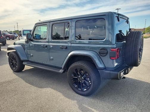 Anvil Clearcoat 2025 Jeep Wrangler 4xe Sahara