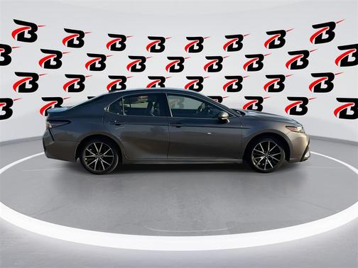 2021 Toyota Camry SE Nightshade