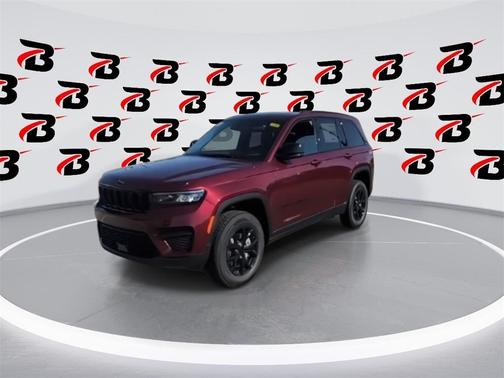 2025 Jeep Grand Cherokee Laredo
