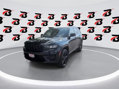 2023 Jeep Grand Cherokee Altitude