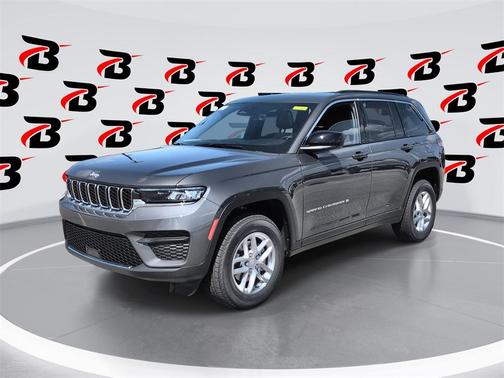 2025 Jeep Grand Cherokee Laredo X