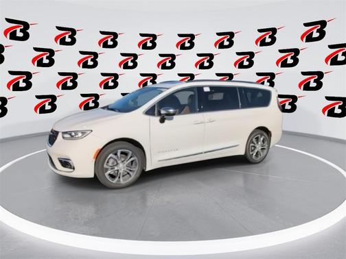 2026 Chrysler Pacifica Pinnacle
