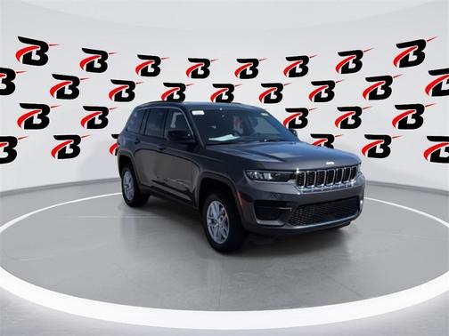 2025 Jeep Grand Cherokee Laredo X