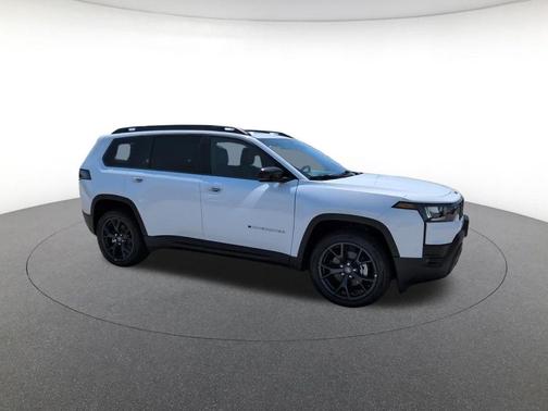 Bright White Clearcoat 2026 Jeep Cherokee LAREDO/LIMITED