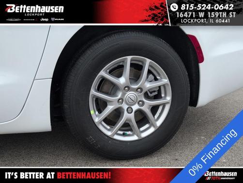 2026 Chrysler Pacifica Select