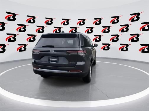 2025 Jeep Grand Cherokee Laredo X