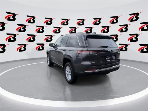 2025 Jeep Grand Cherokee Laredo X