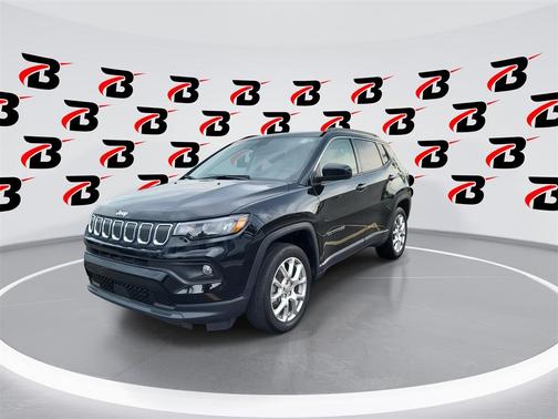 2022 Jeep Compass Latitude Lux