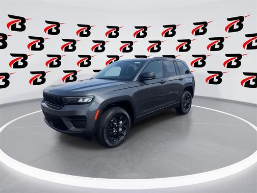 2025 Jeep Grand Cherokee Laredo
