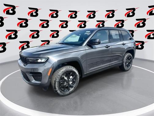2025 Jeep Grand Cherokee Laredo