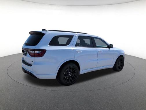 White Knuckle Clearcoat 2026 Dodge Durango GT HEMI V8