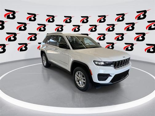 2025 Jeep Grand Cherokee Laredo X