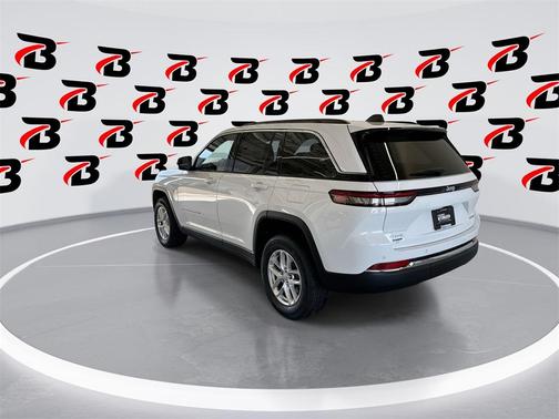 2025 Jeep Grand Cherokee Laredo X