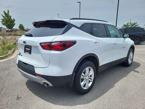 Summit White 2021 Chevrolet Blazer 2LT