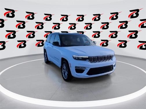 2024 Jeep Grand Cherokee Summit