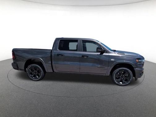 Crystal Metallic 2026 RAM 1500 Big Horn/Lone Star