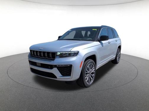 Silver Zynith 2026 Jeep Grand Cherokee Summit