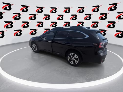 2022 Subaru Outback Touring