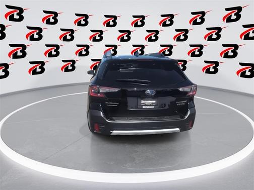 2022 Subaru Outback Touring