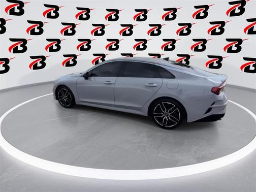 2021 Kia K5 GT