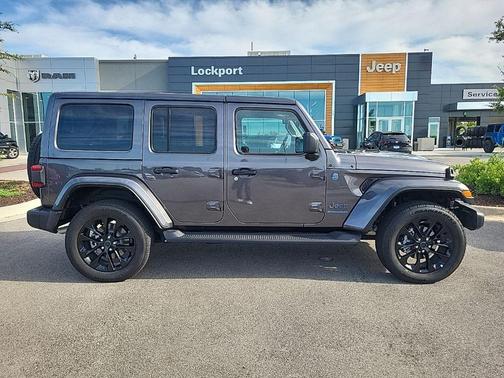 Granite Crystal Clearcoat Metallic 2025 Jeep Wrangler 4xe Sahara