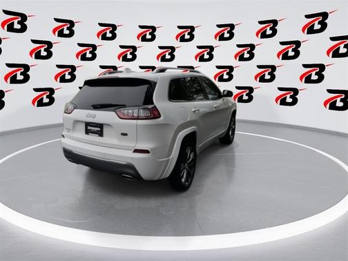 2019 Jeep Cherokee Overland