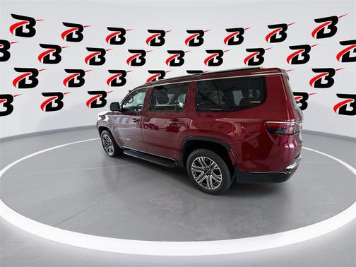 2025 Jeep Wagoneer Base