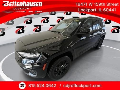 2025 Jeep Grand Cherokee Laredo