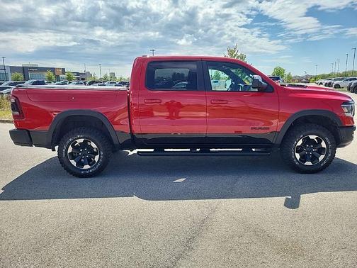 Flame Red Clearcoat 2019 RAM 1500 Rebel