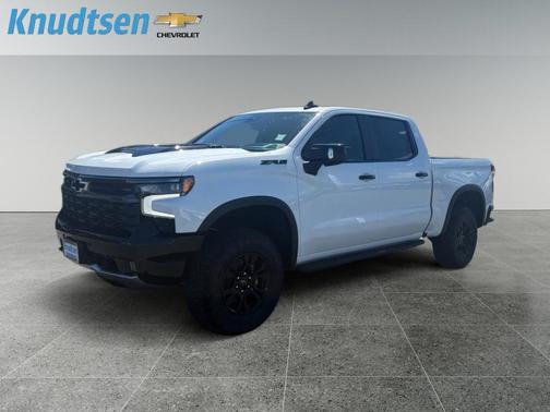 Summit White 2026 Chevrolet Silverado 1500 ZR2