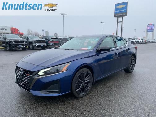 2024 Nissan Altima SR Intelligent AWD