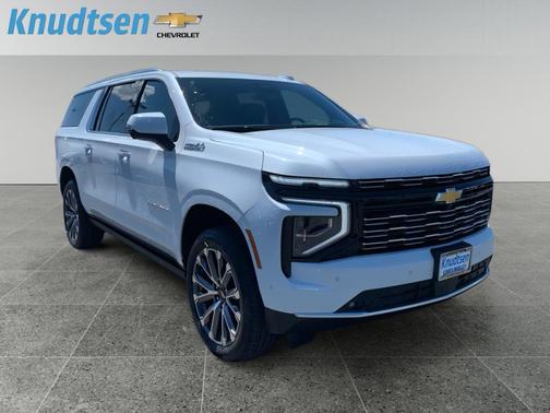 Polar White Tricoat 2026 Chevrolet Suburban High Country, 4WD