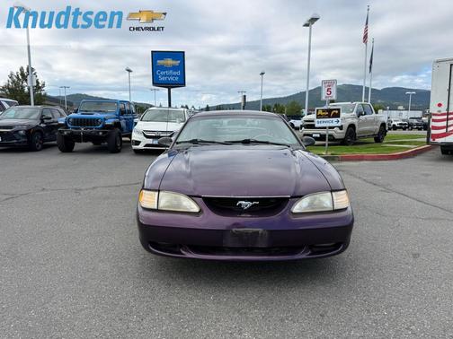 Deep Violet Clearcoat Metallic 1997 Ford Mustang GT