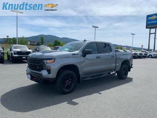 Sterling Gray Metallic 2026 Chevrolet Silverado 1500 Custom Trail Boss