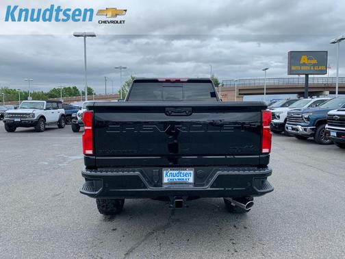 Black 2026 Chevrolet Silverado 2500 High Country